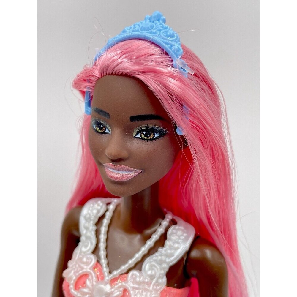 Barbie Dreamtopia African American Royal Princess Doll Pink Hair - Picture 3 of 15